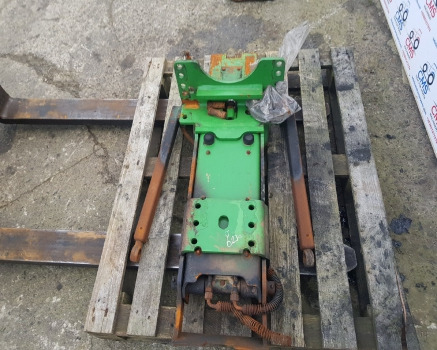John Deere 6000 Series 6230 Pick Up Hitch For Parts Al171102, Al212818, Al222240 - Рама/ Шасси: фото 2 John Deere 6000 Series 6230 Pick Up Hitch For Parts Al171102, Al212818, Al222240 - Рама/ Шасси: фото 2