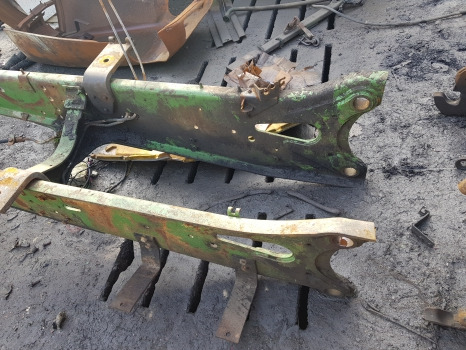 John Deere 6110 Main Frame Assy Al154823, Al114447, Al116521 - Подвеска кабины: фото 3 John Deere 6110 Main Frame Assy Al154823, Al114447, Al116521 - Подвеска кабины: фото 3