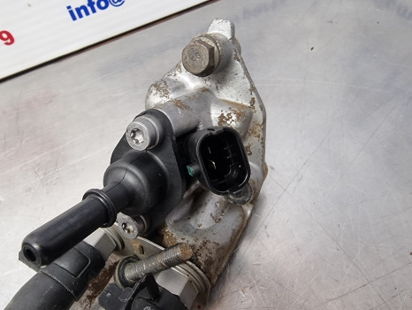 John Deere 6145r, 6m, 6r Series, Def Dosing Injection Nozzle Re560468 - Распределитель впрыска: фото 4 John Deere 6145r, 6m, 6r Series, Def Dosing Injection Nozzle Re560468 - Распределитель впрыска: фото 4