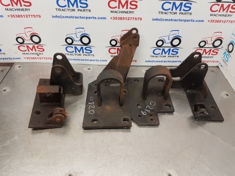 John Deere 6820, 6020 Series, Cab Suspension Support Kit Al177269, Al160670 - Подвеска кабины для Тракторов: фото 1 John Deere 6820, 6020 Series, Cab Suspension Support Kit Al177269, Al160670 - Подвеска кабины для Тракторов: фото 1
