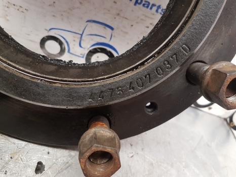 John Deere Deutz Agrotron Zf Front Hub Bolt Plate L101713, 4475407037, 04415114 - Ступица для Тракторов: фото 2 John Deere Deutz Agrotron Zf Front Hub Bolt Plate L101713, 4475407037, 04415114 - Ступица для Тракторов: фото 2