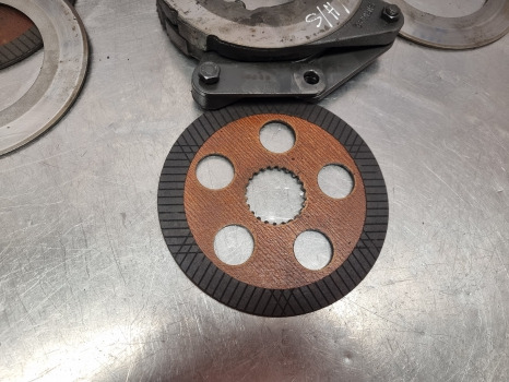 Landini Vision Mithos, 105 Brake Actuator 3304634m91, 3308792m91, 6531756m91 - Детали тормозной системы: фото 5 Landini Vision Mithos, 105 Brake Actuator 3304634m91, 3308792m91, 6531756m91 - Детали тормозной системы: фото 5