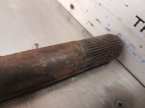 Massey Ferguson 2620, 2720, 2640, 2680 Pto Drive Shaft 36 Splines 3052679m2 - Приводный вал для Тракторов: фото 3 Massey Ferguson 2620, 2720, 2640, 2680 Pto Drive Shaft 36 Splines 3052679m2 - Приводный вал для Тракторов: фото 3