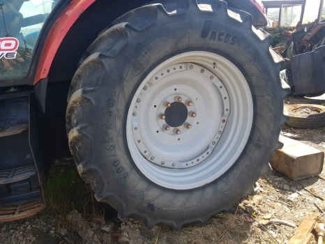 Mccormick X7.650 Rear Wheel And Tyre 600/65r38 - Колесо для Тракторов: фото 1 Mccormick X7.650 Rear Wheel And Tyre 600/65r38 - Колесо для Тракторов: фото 1