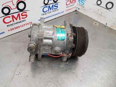 New Holland Case T6, T6000, T7 T7.200 Air Conditioning Compressor E2nn94000r86aa - Часть системы кондиционирования: фото 4 New Holland Case T6, T6000, T7 T7.200 Air Conditioning Compressor E2nn94000r86aa - Часть системы кондиционирования: фото 4