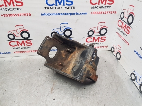 New Holland Case T6, T7 T7.200 Air Compressor Bracket Support 84548310, 87802974 - Пневмокомпрессор для Тракторов: фото 1 New Holland Case T6, T7 T7.200 Air Compressor Bracket Support 84548310, 87802974 - Пневмокомпрессор для Тракторов: фото 1