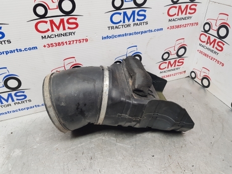 New Holland Case T7.200 Engine Air Cleaner Intake Vent 87518691, 84131959 - Система впуска для Тракторов: фото 1 New Holland Case T7.200 Engine Air Cleaner Intake Vent 87518691, 84131959 - Система впуска для Тракторов: фото 1