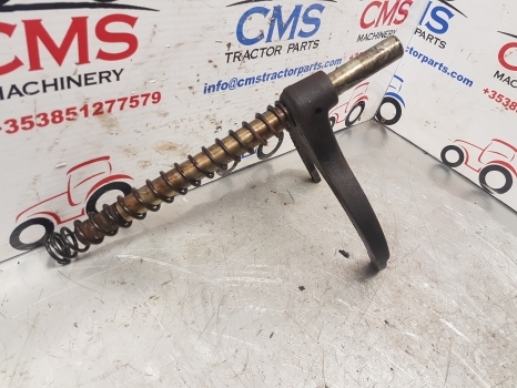 New Holland Fiat Ford Tl100 Differential Lock Fork 5160830, 5181268, 5162818 - Дифференциал для Тракторов: фото 3 New Holland Fiat Ford Tl100 Differential Lock Fork 5160830, 5181268, 5162818 - Дифференциал для Тракторов: фото 3