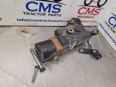 New Holland T5.110, T5.120, T5.130 Trailer Brake Valve 47566037, R917009740 - Детали тормозной системы: фото 2 New Holland T5.110, T5.120, T5.130 Trailer Brake Valve 47566037, R917009740 - Детали тормозной системы: фото 2
