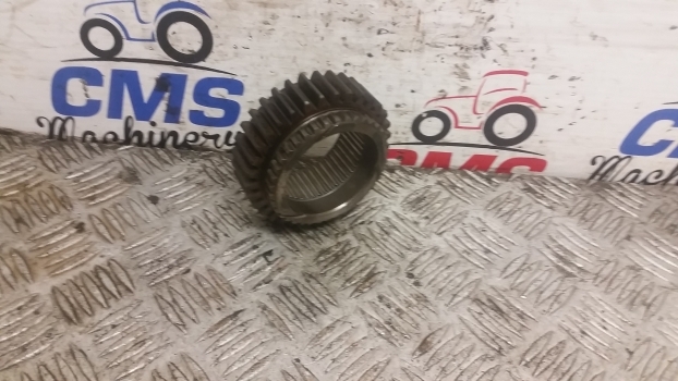 New Holland T5, T6, T6000, Tsa Series T5.120 Transmission Gear 47126624 - Трансмиссия для Тракторов: фото 1 New Holland T5, T6, T6000, Tsa Series T5.120 Transmission Gear 47126624 - Трансмиссия для Тракторов: фото 1