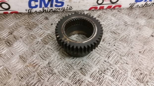 New Holland T5, T6, T6000, Tsa Series T5.120 Transmission Gear 87396958 - Трансмиссия для Тракторов: фото 3 New Holland T5, T6, T6000, Tsa Series T5.120 Transmission Gear 87396958 - Трансмиссия для Тракторов: фото 3