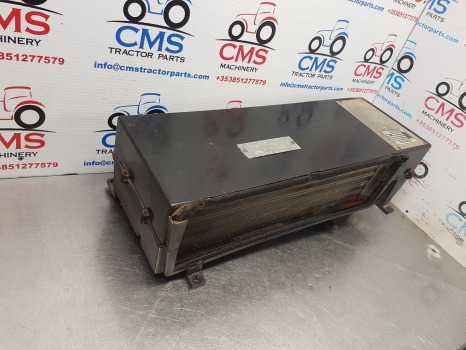 New Holland T7030, Tsa, T6000, T7000 Cab Air Conditioning Heater Box 82036400 - Часть системы кондиционирования: фото 2 New Holland T7030, Tsa, T6000, T7000 Cab Air Conditioning Heater Box 82036400 - Часть системы кондиционирования: фото 2