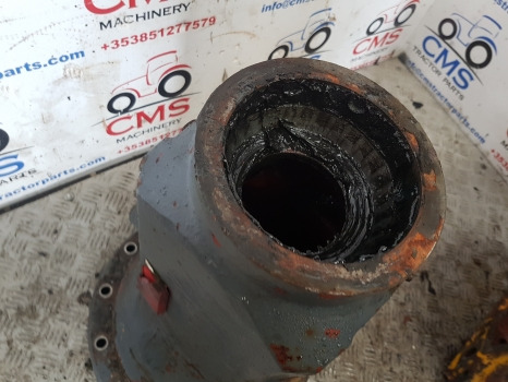 New Holland Tm150, 155, 165, 8360 Rear Axle Housing 5164731 - Задняя ось: фото 3 New Holland Tm150, 155, 165, 8360 Rear Axle Housing 5164731 - Задняя ось: фото 3