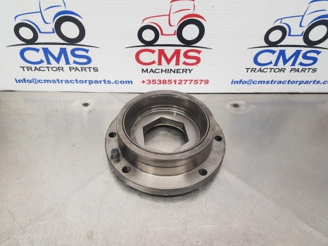New Holland Ts115a, Tsa, T6000 Bearing Support Rhs Assy 5198628, 5198598 - Задняя ось: фото 3 New Holland Ts115a, Tsa, T6000 Bearing Support Rhs Assy 5198628, 5198598 - Задняя ось: фото 3
