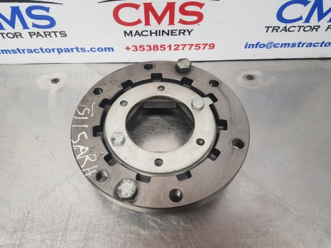 New Holland Ts115a, Tsa, T6000 Bearing Support Rhs Assy 5198628, 5198598 - Задняя ось: фото 2 New Holland Ts115a, Tsa, T6000 Bearing Support Rhs Assy 5198628, 5198598 - Задняя ось: фото 2