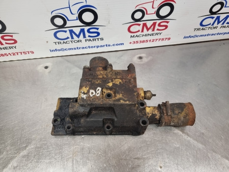 Perkins Massey Ferguson, Caterpillar Thermostatic Housing Assy 3771k04a-3 - Термостат для Сельскохозяйственной техники: фото 2 Perkins Massey Ferguson, Caterpillar Thermostatic Housing Assy 3771k04a-3 - Термостат для Сельскохозяйственной техники: фото 2