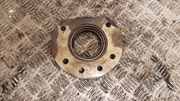 Same Rubin 120, 150 Iron, Silver, Titan Transmission Gear Flange 0.007.7826.0/10 - Трансмиссия для Тракторов: фото 4 Same Rubin 120, 150 Iron, Silver, Titan Transmission Gear Flange 0.007.7826.0/10 - Трансмиссия для Тракторов: фото 4