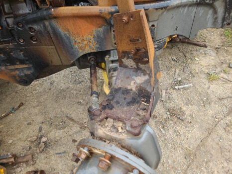 Valtra T174ea Front mudguard bracket kit - Кузов и экстерьер для Сельскохозяйственной техники: фото 4 Valtra T174ea Front mudguard bracket kit - Кузов и экстерьер для Сельскохозяйственной техники: фото 4