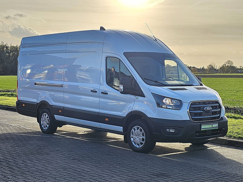 Ford E-Transit L4H3 Maxi 68kWh! - Цельнометаллический фургон, Электрический фургон: фото 4 Ford E-Transit L4H3 Maxi 68kWh! - Цельнометаллический фургон, Электрический фургон: фото 4