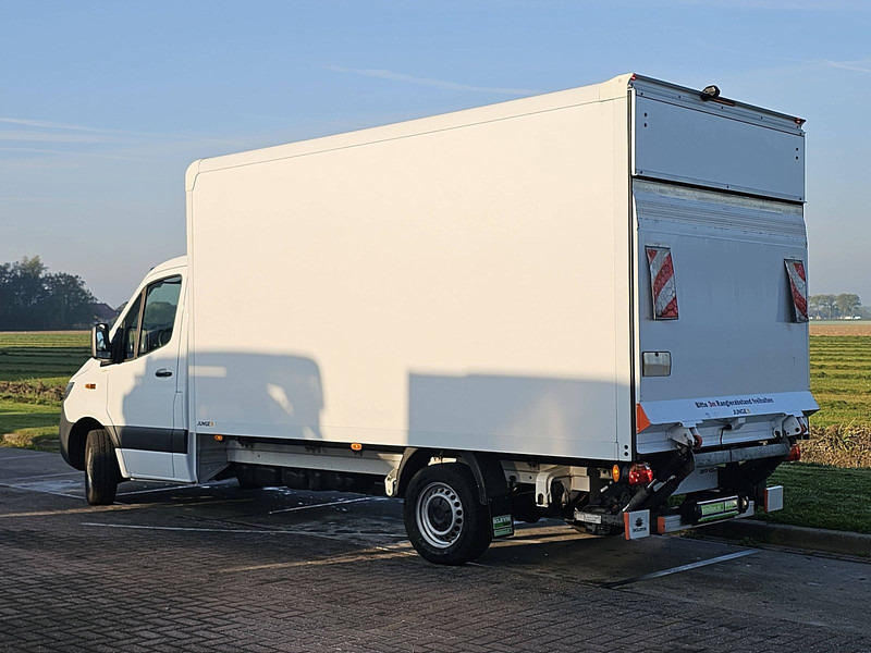 Mercedes-Benz Sprinter 317 Bakwagen Laadklep! - Фургон с закрытым кузовом: фото 5 Mercedes-Benz Sprinter 317 Bakwagen Laadklep! - Фургон с закрытым кузовом: фото 5
