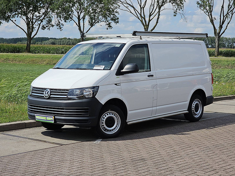 Volkswagen Transporter 2.0 TDI ac EURO6 - Легковой фургон: фото 2 Volkswagen Transporter 2.0 TDI ac EURO6 - Легковой фургон: фото 2