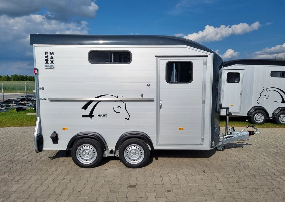 CHEVAL LIBERTÉ Multimax przyczepa na dwa konie | duża siodlarnia | drzwi boczne | 2600 kg DMC | 380×181 cm | ALUMINIOWA | Debon | dostawa | mocna i solidna | - Прицеп-коневоз: фото 3 CHEVAL LIBERTÉ Multimax przyczepa na dwa konie | duża siodlarnia | drzwi boczne | 2600 kg DMC | 380×181 cm | ALUMINIOWA | Debon | dostawa | mocna i solidna | - Прицеп-коневоз: фото 3
