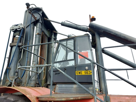 LINDE H420 42000kg DIESEL FORKLIFT LINDE H420 42000kg DIESEL FORKLIFT - Погрузочно-разгрузочная техника: фото 4 LINDE H420 42000kg DIESEL FORKLIFT LINDE H420 42000kg DIESEL FORKLIFT - Погрузочно-разгрузочная техника: фото 4