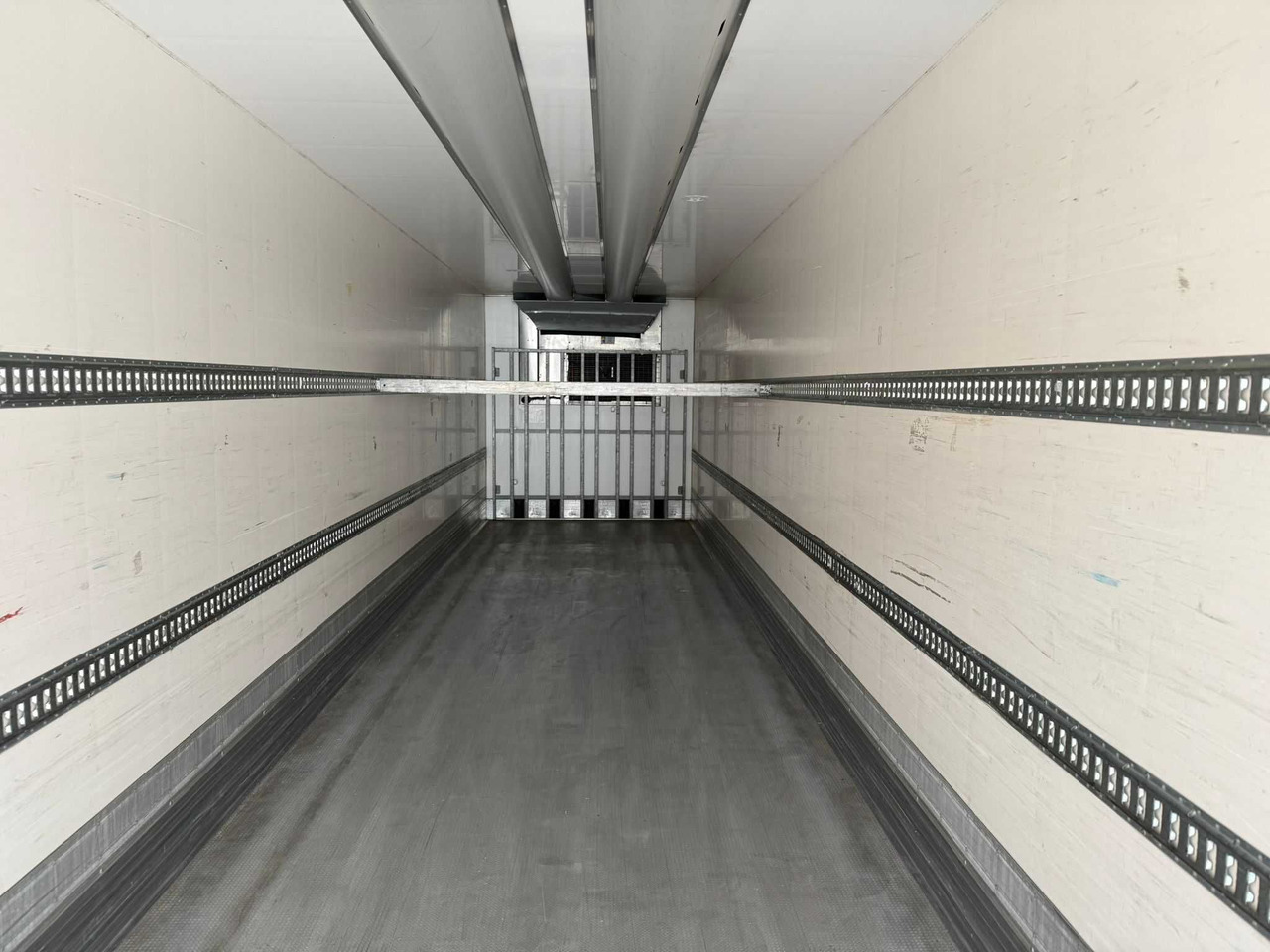 Сhłodnia CHEREAU ,THERMO KING SLXi 300 , SAF, 2017 rok, 6146 mtg !!! - Полуприцеп-рефрижератор: фото 5 Сhłodnia CHEREAU ,THERMO KING SLXi 300 , SAF, 2017 rok, 6146 mtg !!! - Полуприцеп-рефрижератор: фото 5