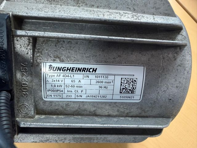 Jungheinrich 51050621 | Drive motor AF 4D4-L1 I/N 1011130 3 x14V 1,0 KW sn. JA18 - Электрическая система для Погрузочно-разгрузочной техники: фото 5 Jungheinrich 51050621 | Drive motor AF 4D4-L1 I/N 1011130 3 x14V 1,0 KW sn. JA18 - Электрическая система для Погрузочно-разгрузочной техники: фото 5