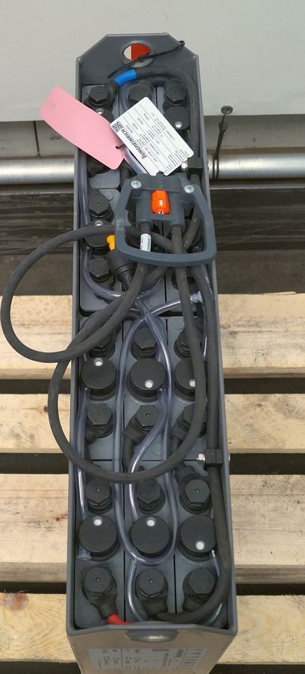 Jungheinrich unknown | Battery 24 2PZB150 year 2024 weight 150 kg sn. C81419642 - Аккумулятор для Погрузочно-разгрузочной техники: фото 2 Jungheinrich unknown | Battery 24 2PZB150 year 2024 weight 150 kg sn. C81419642 - Аккумулятор для Погрузочно-разгрузочной техники: фото 2