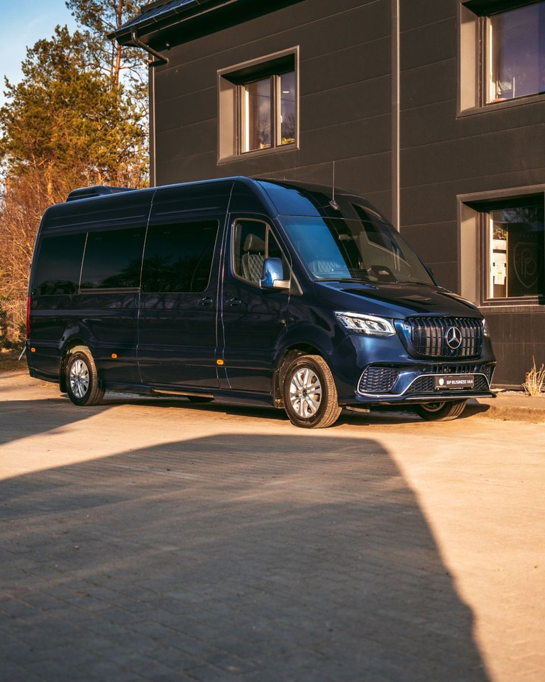 Mercedes-Benz Sprinter 319 VIP Van/ Sleeping Area/ Ski Holders - Пассажирский фургон: фото 3 Mercedes-Benz Sprinter 319 VIP Van/ Sleeping Area/ Ski Holders - Пассажирский фургон: фото 3