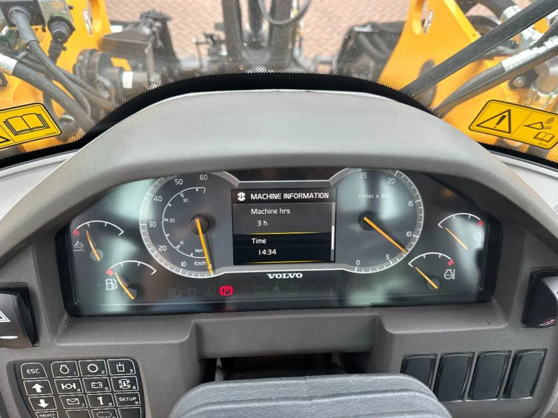 Новый Колёсный погрузчик Volvo L110 H Unused 3 units directly availlable: фото 18