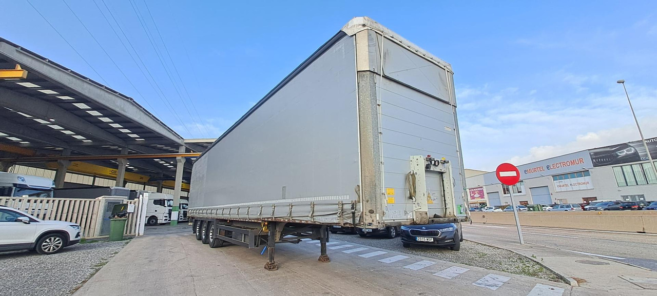 Schmitz Cargobull SCS24/L Varios - Тентованный полуприцеп: фото 3 Schmitz Cargobull SCS24/L Varios - Тентованный полуприцеп: фото 3