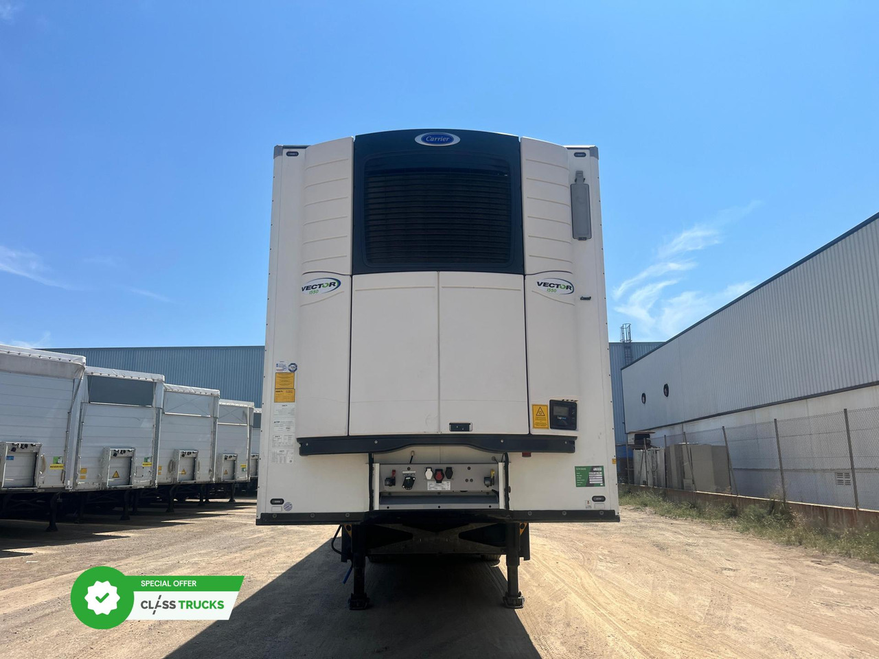 Schmitz Cargobull SKO Double Deck FP 45 Carrier Vector 1550 h2.7m - Полуприцеп-рефрижератор: фото 2 Schmitz Cargobull SKO Double Deck FP 45 Carrier Vector 1550 h2.7m - Полуприцеп-рефрижератор: фото 2