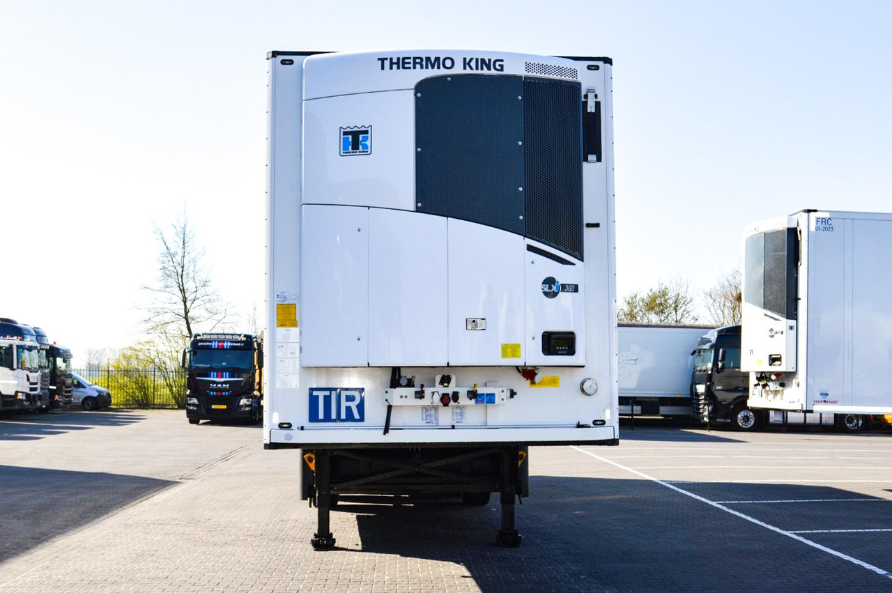 Schmitz Cargobull SKO FP 45 ThermoKing SLXi 300 - Полуприцеп-рефрижератор: фото 2 Schmitz Cargobull SKO FP 45 ThermoKing SLXi 300 - Полуприцеп-рефрижератор: фото 2
