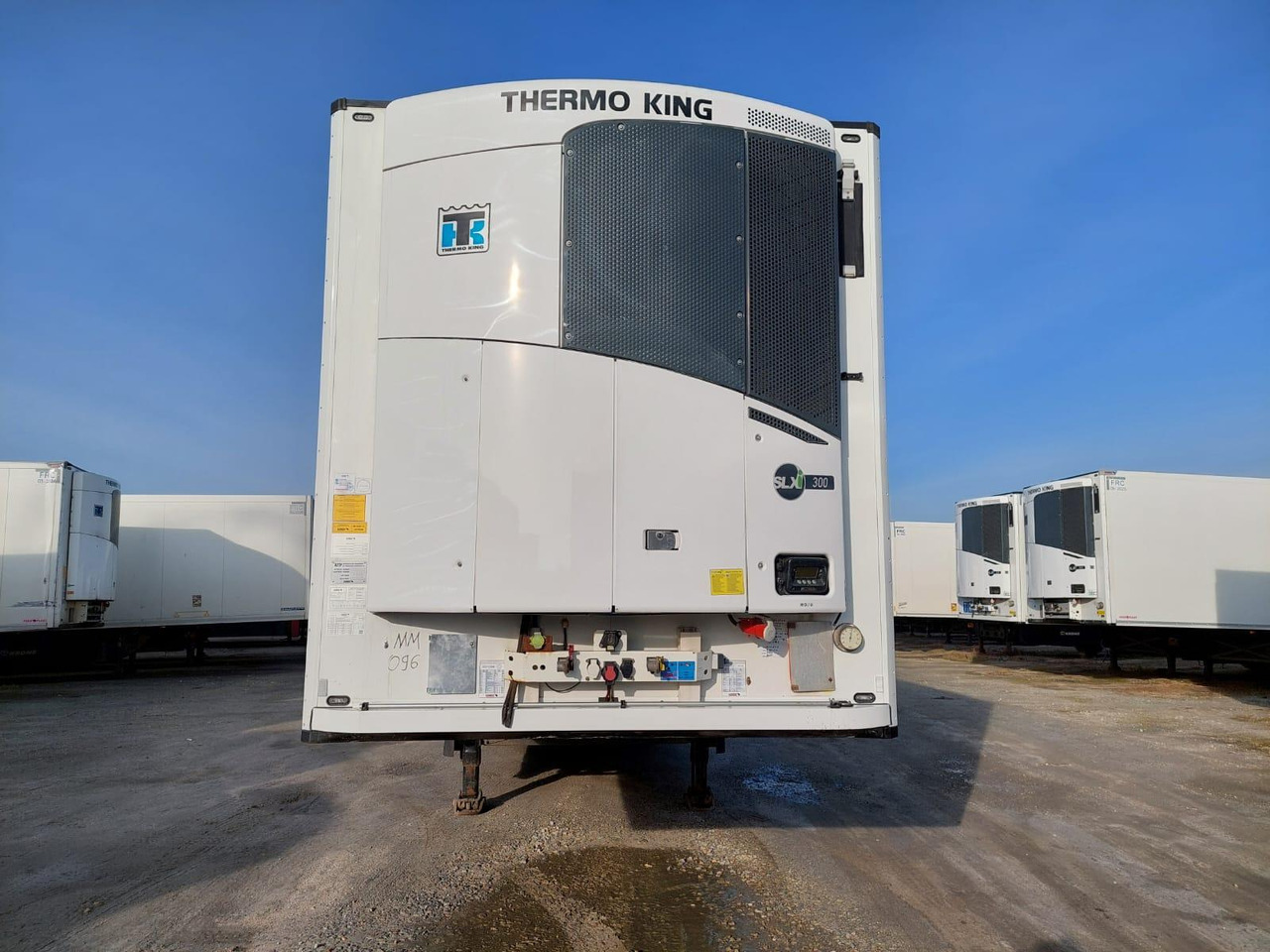 Schmitz Cargobull SKO FP 60 ThermoKing SLXi 300 - Полуприцеп-рефрижератор: фото 1 Schmitz Cargobull SKO FP 60 ThermoKing SLXi 300 - Полуприцеп-рефрижератор: фото 1