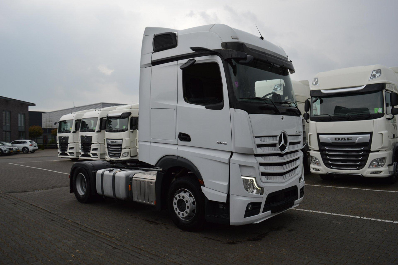 Mercedes-Benz Actros 5 1845 BigSpace - Тягач: фото 3 Mercedes-Benz Actros 5 1845 BigSpace - Тягач: фото 3