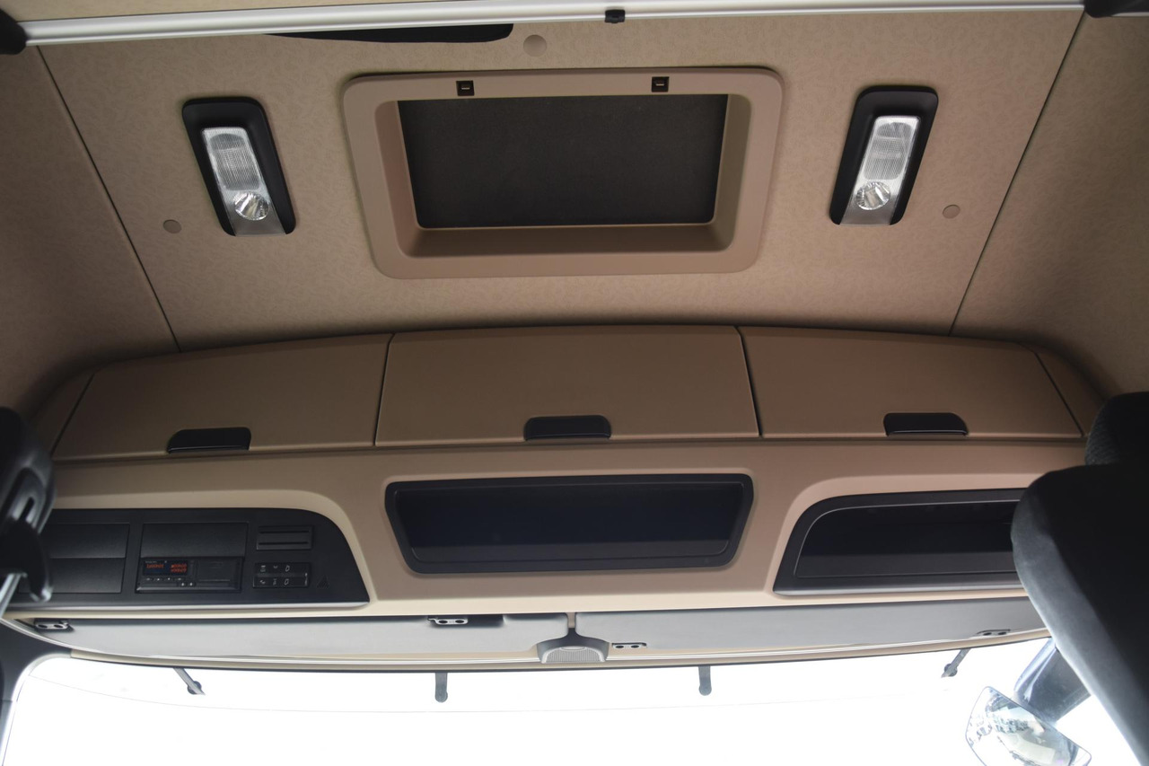 Тягач Mercedes-Benz Actros 5 1845 BigSpace: фото 14