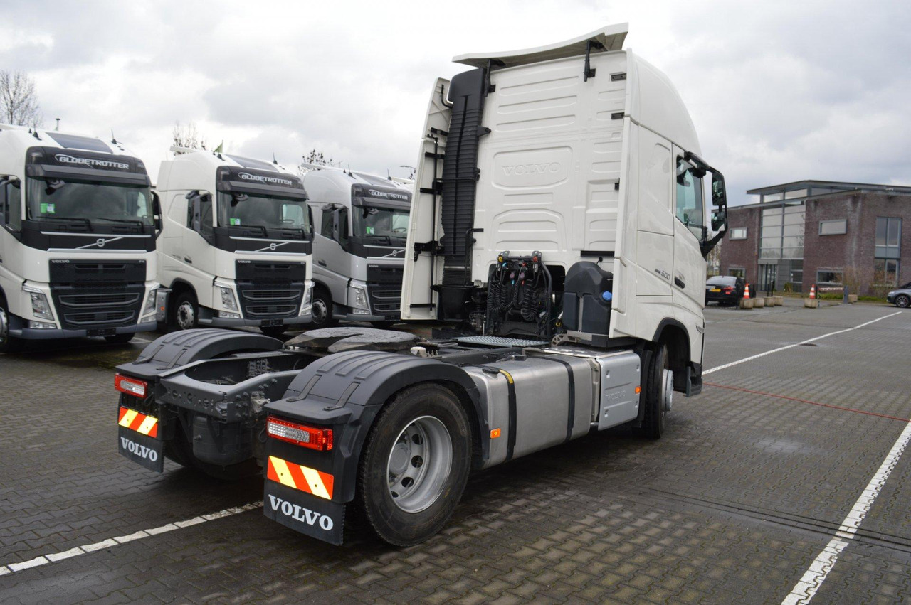 Volvo FH 500 Globetrotter XL - Тягач: фото 4 Volvo FH 500 Globetrotter XL - Тягач: фото 4