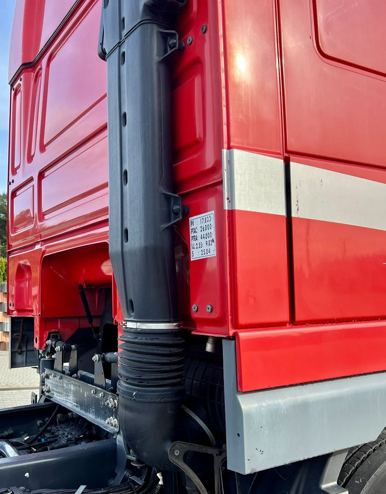 DAF XF105.510 | 6x2 | Pod zabudowę |Os podnoszona i skrętna | Retarder | Webasto | Klimatyzacja - Грузовик-шасси: фото 5 DAF XF105.510 | 6x2 | Pod zabudowę |Os podnoszona i skrętna | Retarder | Webasto | Klimatyzacja - Грузовик-шасси: фото 5