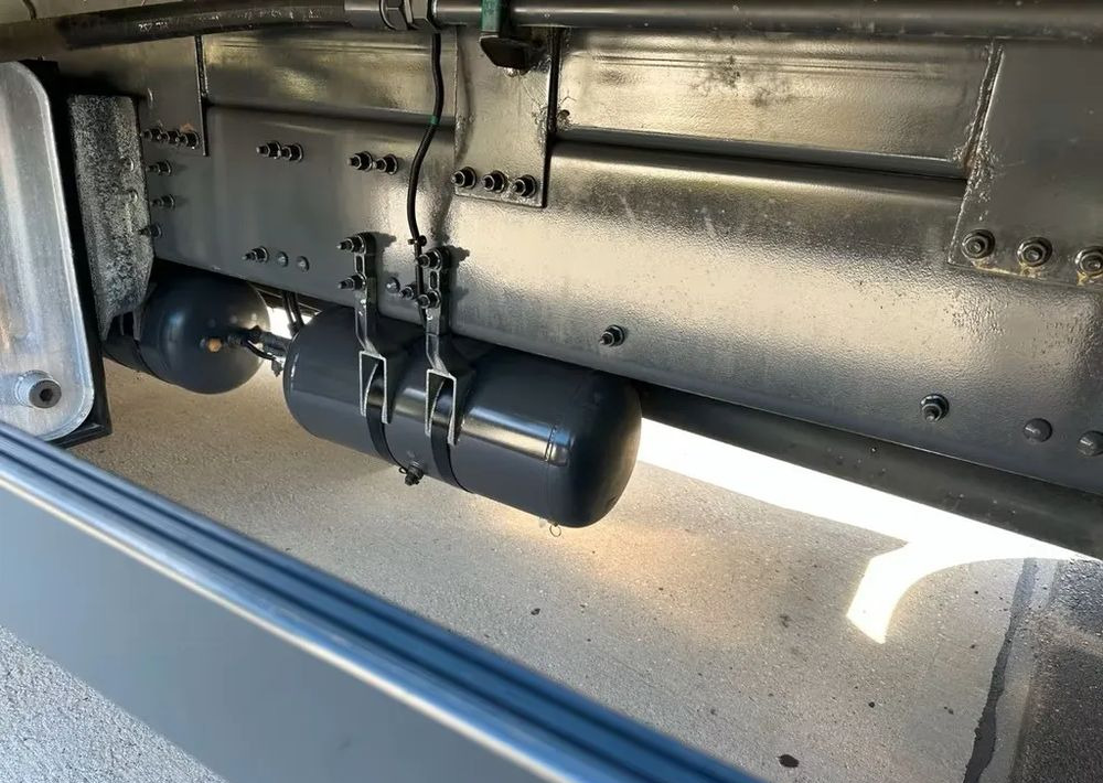 Volvo FM420 6x2 | HDS Atlas AK 186-3 z przestrzenią ładunkową | Euro6 |238 000 km - Другая техника: фото 3 Volvo FM420 6x2 | HDS Atlas AK 186-3 z przestrzenią ładunkową | Euro6 |238 000 km - Другая техника: фото 3