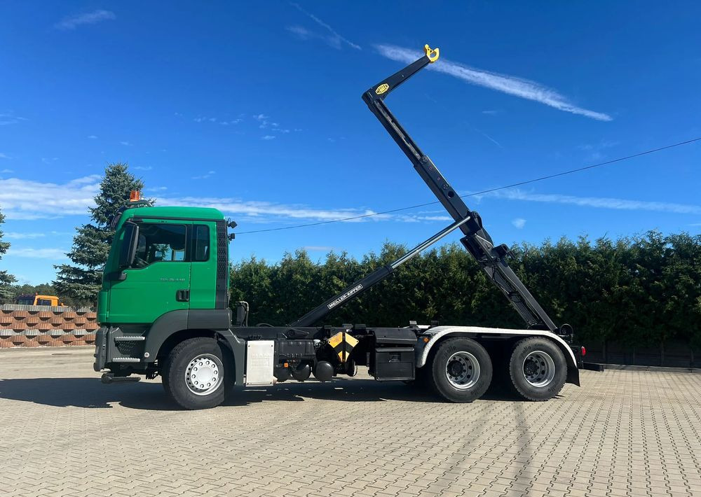MAN TGS 26.440 | Hakowiec Meiller| 6x4 | 440 KM | przód resor, tył pneumatyczne |Belka ostrzegawcza (koguty) - Крюковой мультилифт: фото 2 MAN TGS 26.440 | Hakowiec Meiller| 6x4 | 440 KM | przód resor, tył pneumatyczne |Belka ostrzegawcza (koguty) - Крюковой мультилифт: фото 2
