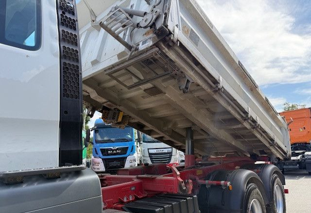 MAN TGS 26.480 6x4 BB | Wywrotka MEILLER | 480 KM | Manual | Hydraulika | Euro5 - Самосвал: фото 3 MAN TGS 26.480 6x4 BB | Wywrotka MEILLER | 480 KM | Manual | Hydraulika | Euro5 - Самосвал: фото 3