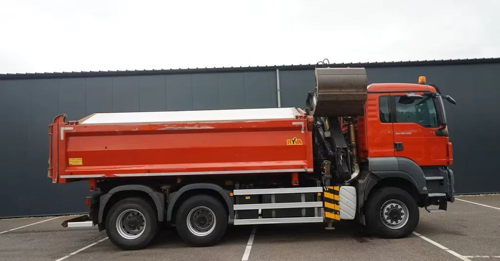 MAN TGS 28.400 / 6x6 / WYWROTKA 2-STRONNA Z HDS HMF 1643 Z2/ EURO 5 - Самосвал: фото 4 MAN TGS 28.400 / 6x6 / WYWROTKA 2-STRONNA Z HDS HMF 1643 Z2/ EURO 5 - Самосвал: фото 4