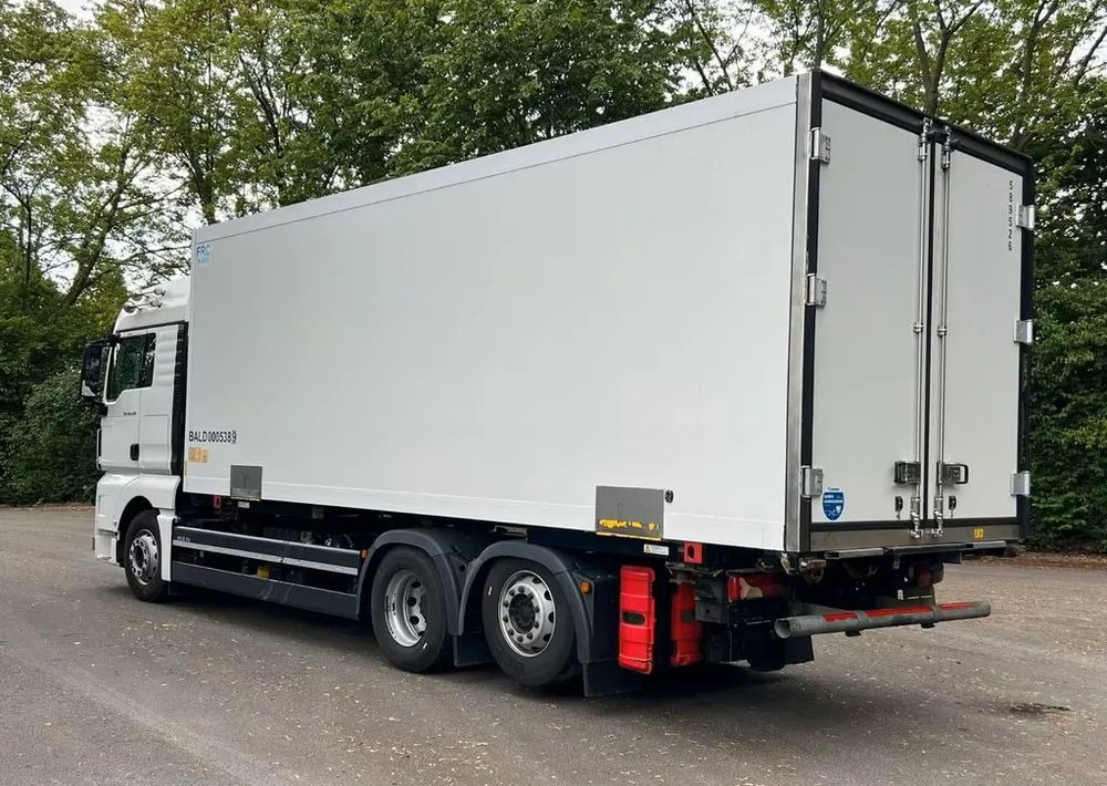 MAN TGX 26.470 – Chłodnia z agregatem Thermo King / Retarder / Navi / Euro 6 /6x2 - Рефрижератор: фото 3 MAN TGX 26.470 – Chłodnia z agregatem Thermo King / Retarder / Navi / Euro 6 /6x2 - Рефрижератор: фото 3