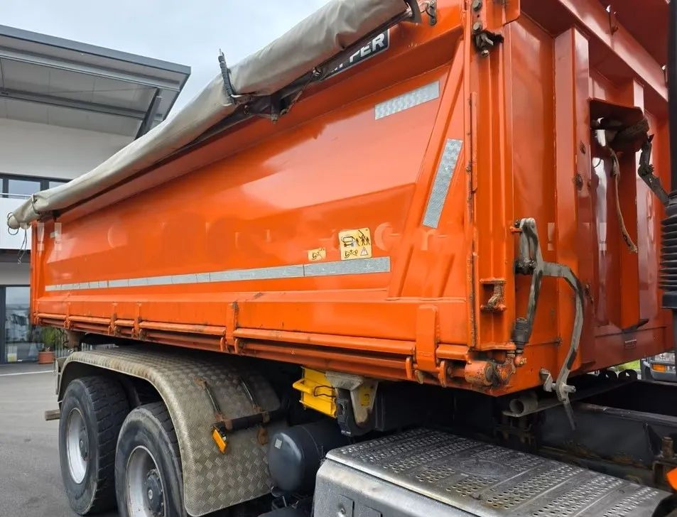 Mercedes-Benz Arocs 2645 6x4 – Wywrotka Meiller 3- stronny/ Manual / Retarder / BORDMATIK / Blatt/Blatt - Самосвал: фото 4 Mercedes-Benz Arocs 2645 6x4 – Wywrotka Meiller 3- stronny/ Manual / Retarder / BORDMATIK / Blatt/Blatt - Самосвал: фото 4