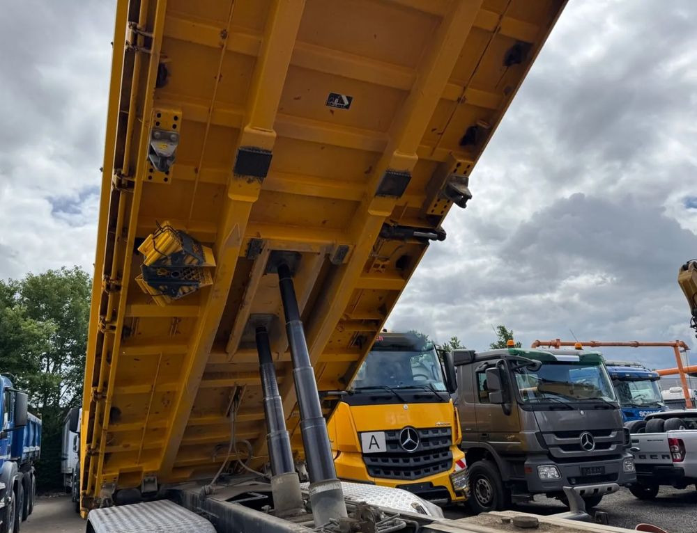Самосвал Mercedes-Benz Arocs 4151 8x4 • Retarder • Meiller Bordmatik • Euro 6c: фото 6