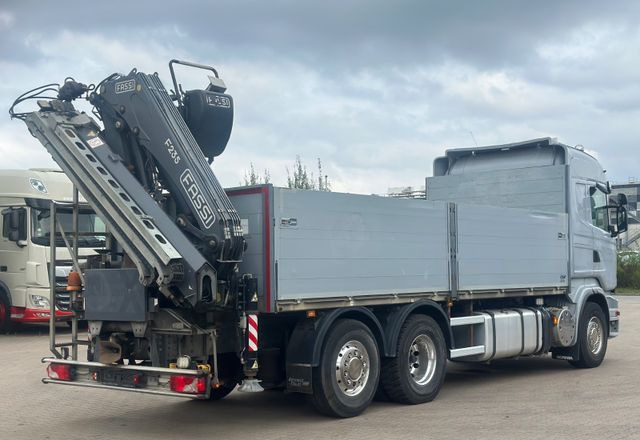 Scania R500 V8 6x2 |platforma budowlana z HDS FASSI F235 sterowanie radiowe | Euro5| Oś tylna: podnoszona i skrętna - Грузовик бортовой/ Платформа, Автоманипулятор: фото 4 Scania R500 V8 6x2 |platforma budowlana z HDS FASSI F235 sterowanie radiowe | Euro5| Oś tylna: podnoszona i skrętna - Грузовик бортовой/ Платформа, Автоманипулятор: фото 4