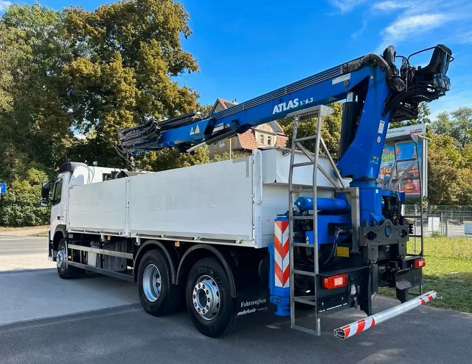 Volvo FM420 6x2 z zabudową budowlaną  / oś podnoszona i skrętna / HDS Atlas / Euro 6 / 238 000 km - Грузовик бортовой/ Платформа, Автоманипулятор: фото 3 Volvo FM420 6x2 z zabudową budowlaną  / oś podnoszona i skrętna / HDS Atlas / Euro 6 / 238 000 km - Грузовик бортовой/ Платформа, Автоманипулятор: фото 3