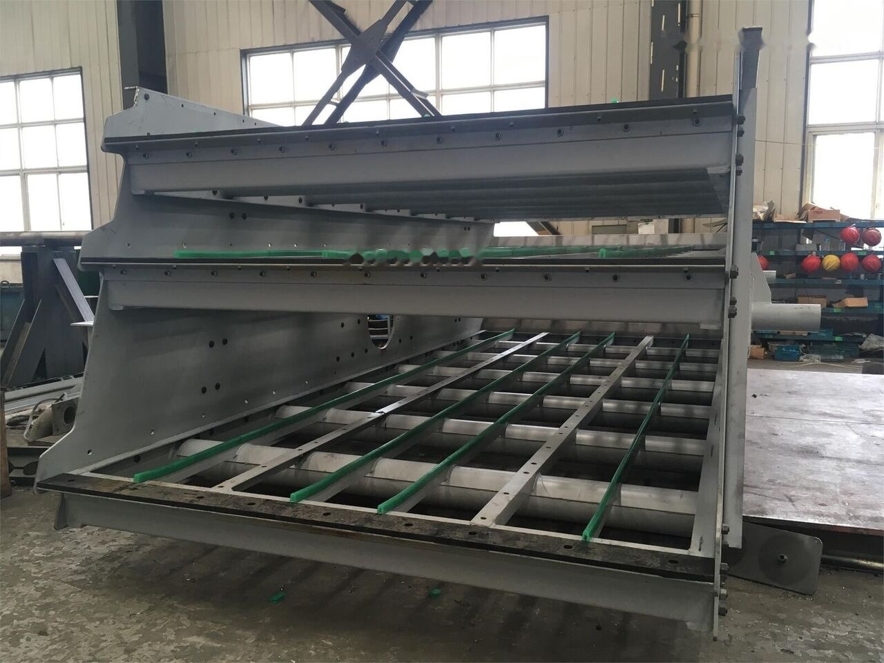 Kinglink Copper Ore Circular Vibrating Screen 3YA2160 | 200TPH - Грохот: фото 1 Kinglink Copper Ore Circular Vibrating Screen 3YA2160 | 200TPH - Грохот: фото 1